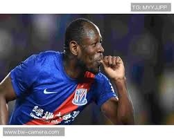 feature-entry-layout